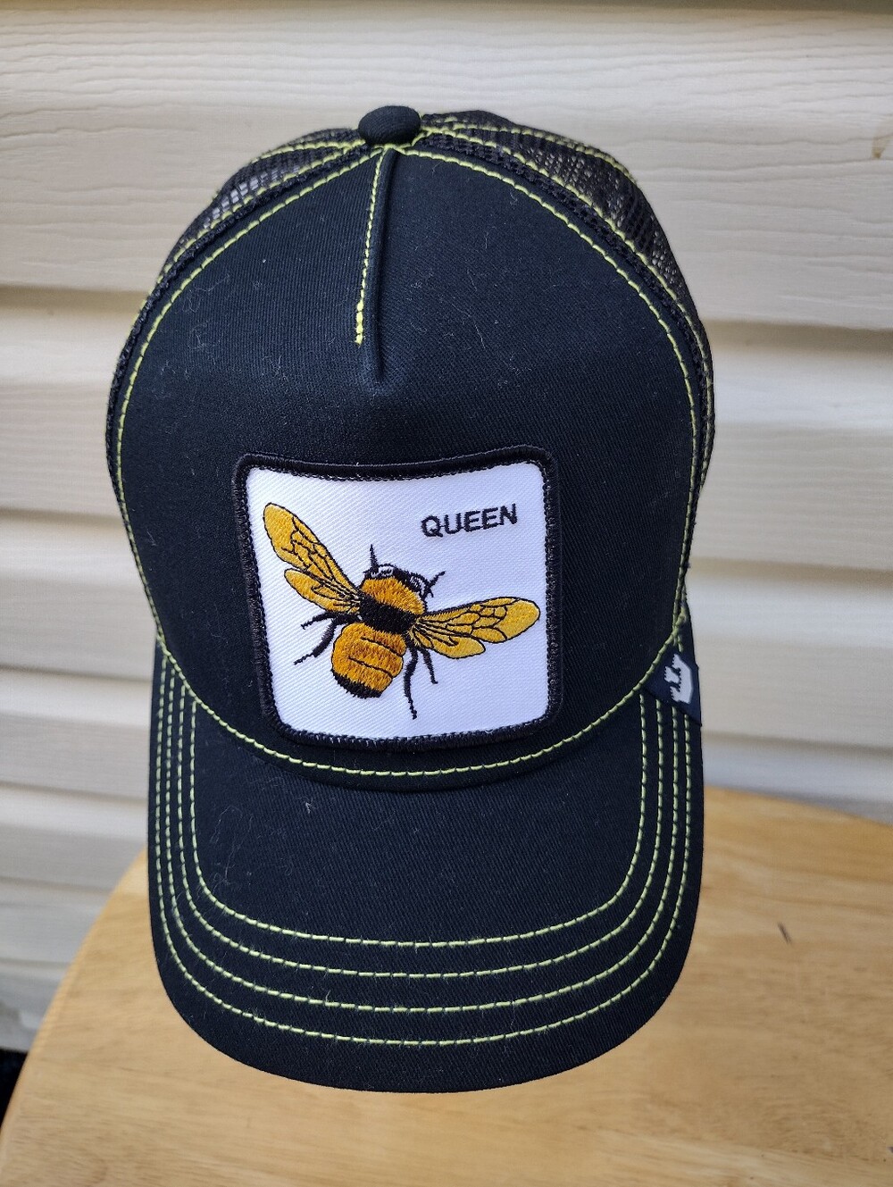 Goorin Bros The Farm The Queen Bee Mesh Trucker Hat NWT